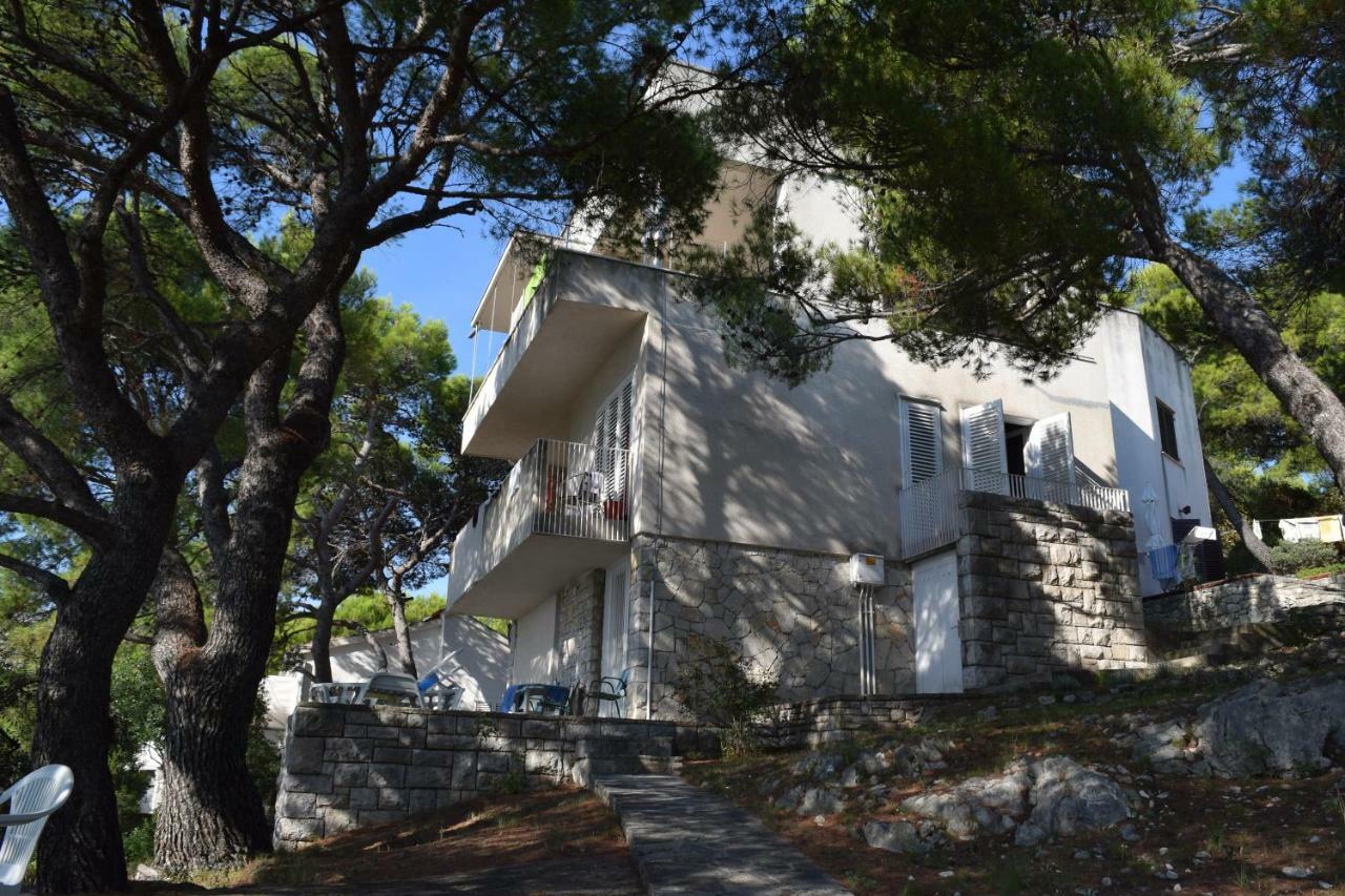 Apartments Polic Primosten Exterior photo