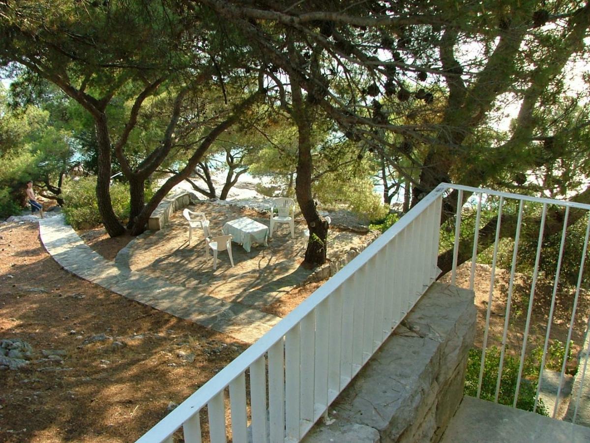 Apartments Polic Primosten Exterior photo